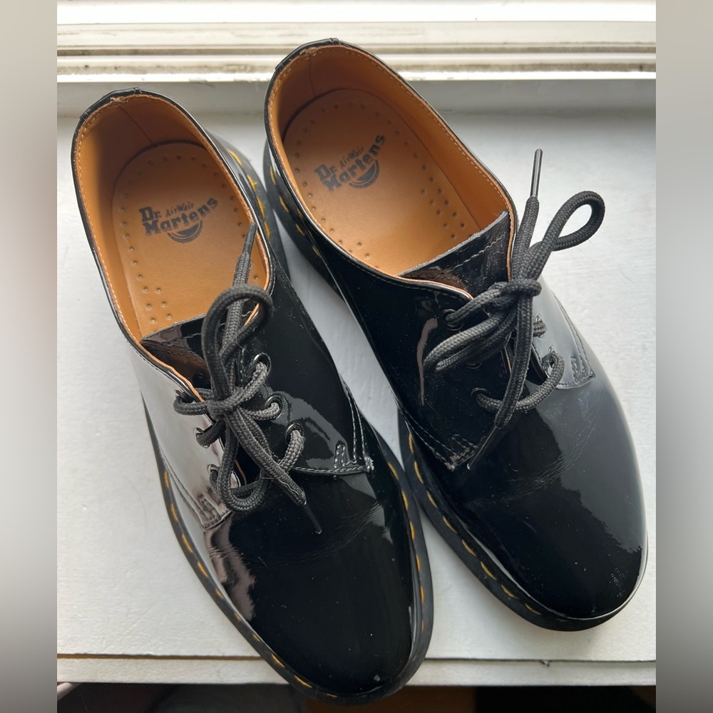 Doc Martens Oxford - size 8